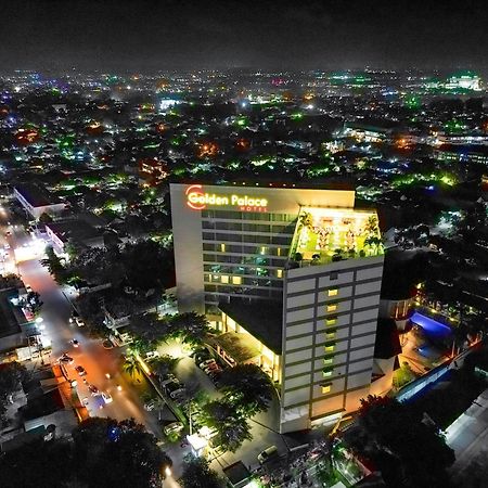 โรงแรมโกลเดน พาเลซ ลมบ็อก มาตารัม ภายนอก รูปภาพ
