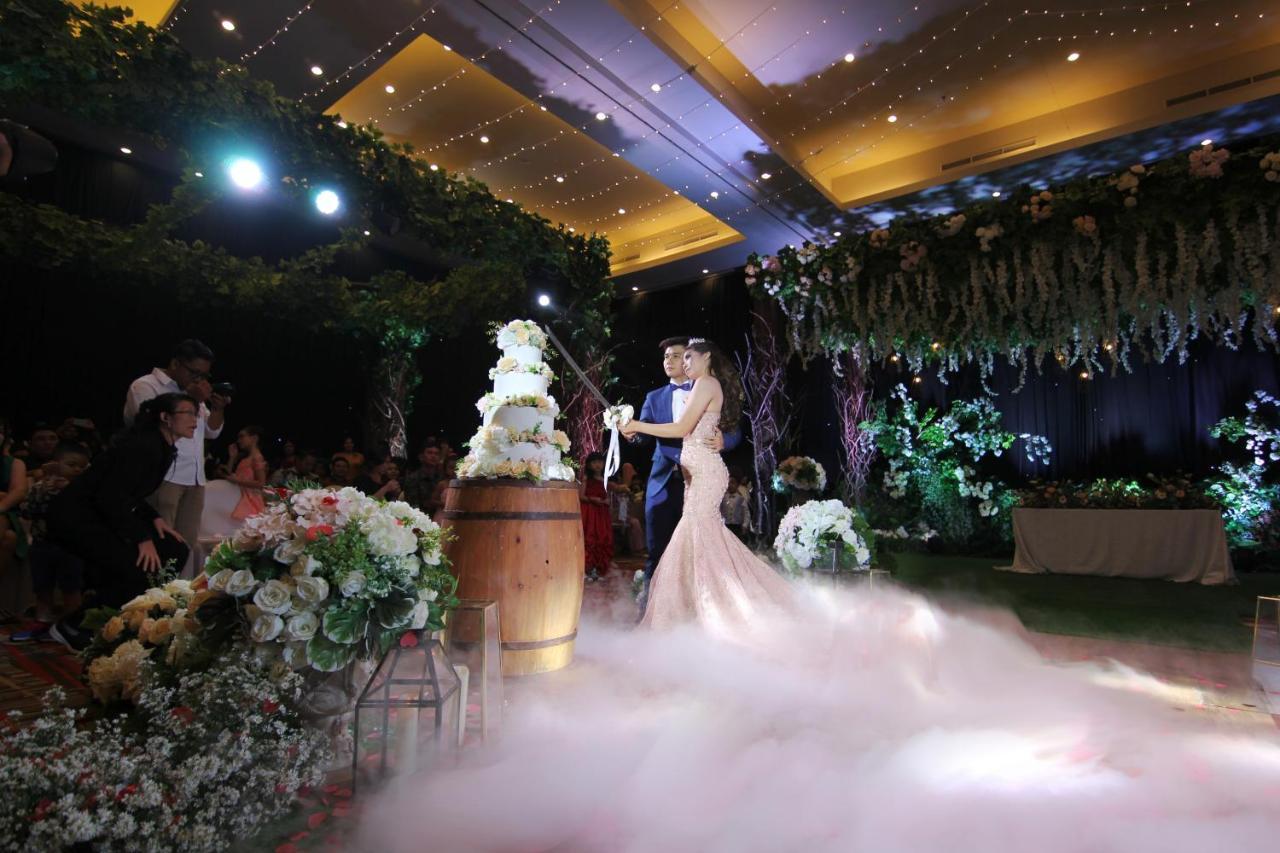 โรงแรมโกลเดน พาเลซ ลมบ็อก มาตารัม ภายนอก รูปภาพ